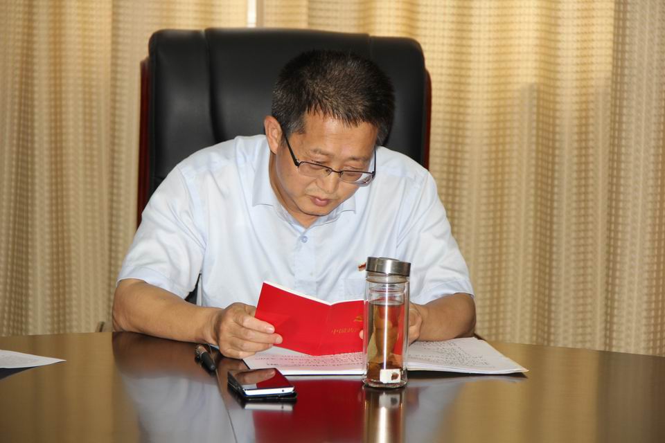 调整大小 蔡火林讲党课.JPG